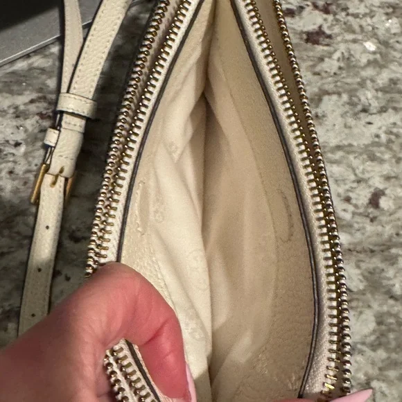 Tory Burch Blake Cream Crossbody Bag - Picture 4 of 9
